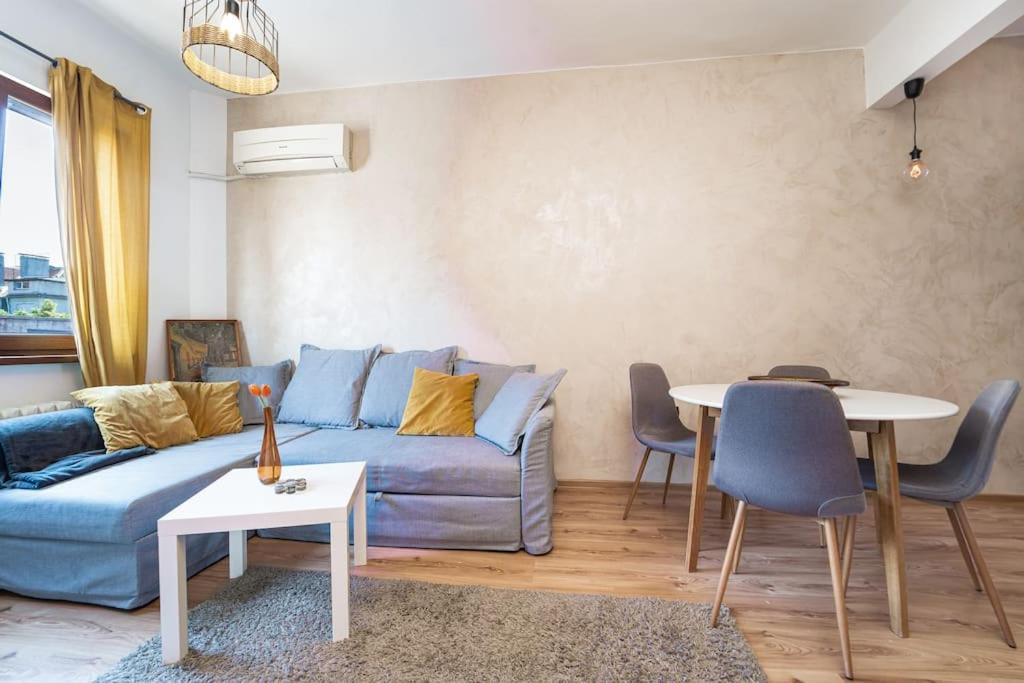 Central Apartment 2Bd Next To Vitosha Bul. 索菲亞 外观 照片